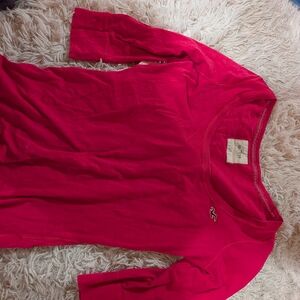 Hollister Women's Fuchsia Long Sleeve Tee